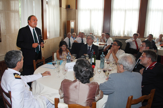 1244-PATRON_2011-131.JPG